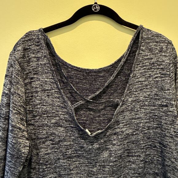 Gap Womens Criss Cross Back Long Sleeve Dyed Soft Top Navy Gray Mix Size Large - Picture 7 of 8